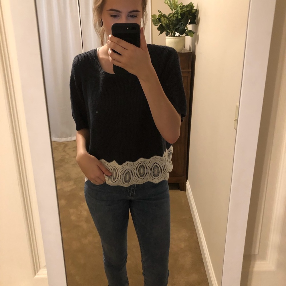 Lauren Conrad Lace Short Sleeve Sweater